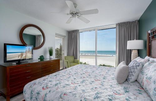 South Island Apartment | Immaculate Direct Gulf Front 3 Bedroom Condo - Gullwing 505 condo