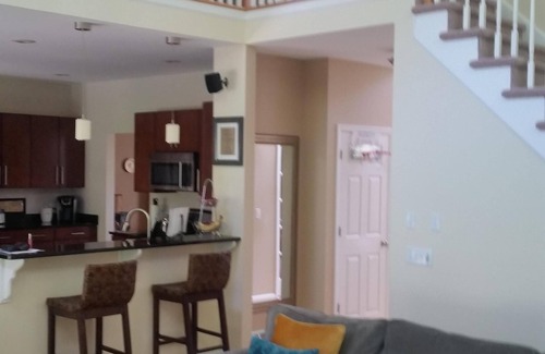 Saratoga Springs House | Immaculate Saratoga Home