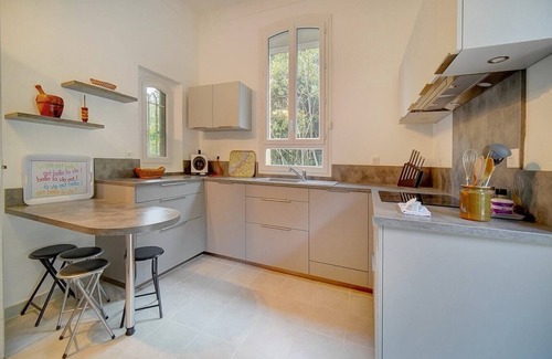 California - Pezou Villa | IMMOGROOM - Villa in the city center with terrace- garden