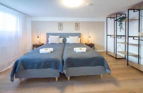 Buntentor Apartment | ImmoStay- Neustadt Apartments, TV & WiFi