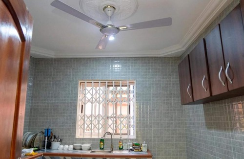 Accra Apartment | Impeccable 2-bed Apartment in Accra