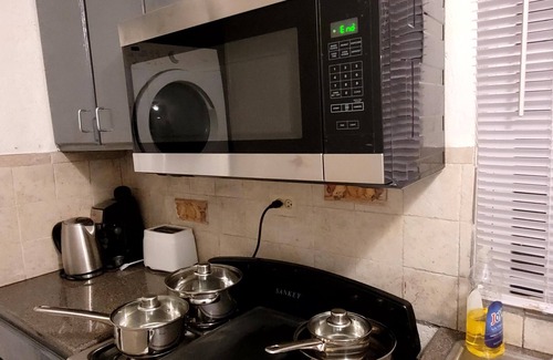 Road Town Apartment | Impeccable, Comfortable 1-Bed Apartment