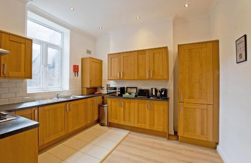Kings Cross St. Pancras Apartment | Imperial Argyle Square Apartment