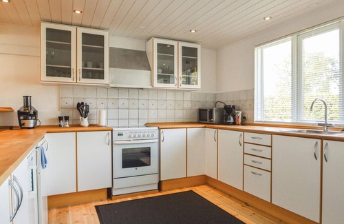 Diernæs Strandby House | In a beautiful location to the beach and with a magnificent panoramic view of the Little Belt awaits
