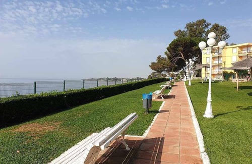 New Golden Mile Apartment | In a front line beach, totally refurbished