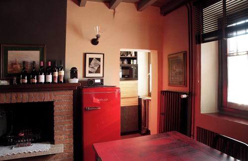 Olgiate Molgora Cottage | In a historic park, close to Lake Como and Milan.