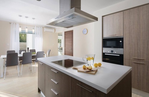 Boljevici House | In a quiet environment, in small village Vlasici, is placed this chic vacation home.