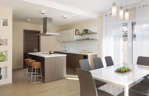 Boljevici House | In a quiet environment, in small village Vlasici, is placed this chic vacation home.