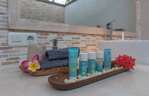 Dencarik Resort | In Balance Resort - Pool View Villa 3