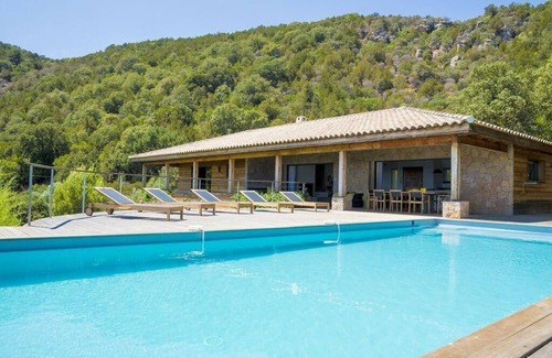 Porto-Vecchio Villa | In CasaLotta, Palombaggia villa with sea view 800m from the beach, ideal for families!
