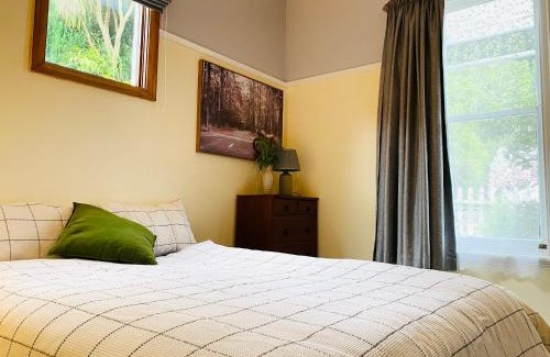 Dunedin Villa | In Dunedin's Heart, Full House, Full Sun, Full Chill, Why Stay at a Hotel When You Can Afford an Entire House