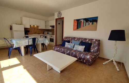 Saint-Georges-d'Oleron House | In Oleron with communal pool 800m from the beach
