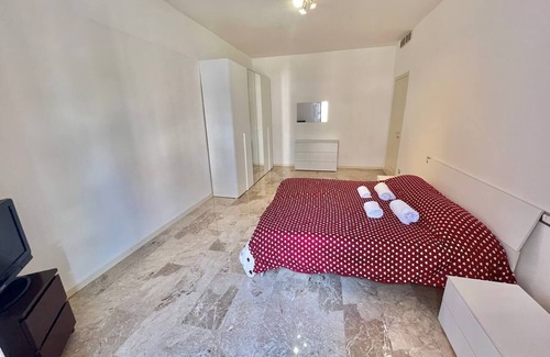 Voghera Apartment | In prestigious cohort, in the very center of Voghera, between Duomo and Station
