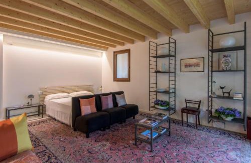Marone Apartment | In Riva al Lago di Iseo Dependance Piano Terra
