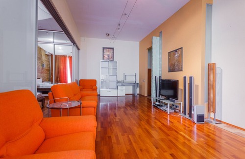 Afanasivsʹkyy Yar Apartment | 🌏💛💙🇺🇦 in Shevchenkivs'kyi district