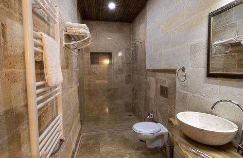Cavusin Hotel | In Stone House
