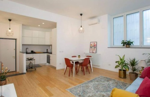 Chinatown Apartment | In the center of Milan, a cozy one bedroom apartment that has just been renovated - 10 minutes from the metro