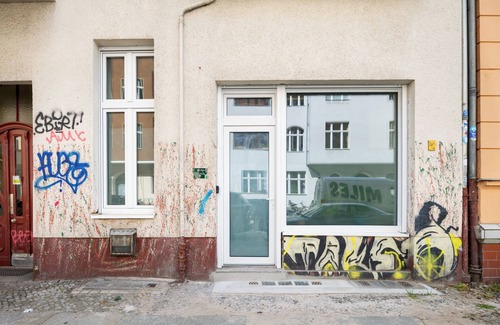 Kreuzberg Apartment | In the heart of Berlin Kreuzberg - perfectly located in the neighborhood for up to 8 people
