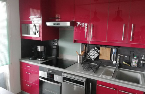 Faubourg North Apartment | In the heart of Dijon, to rent furnished tourism for 2 to 4 people.