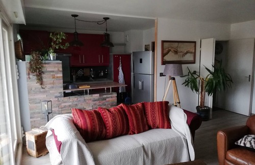 Faubourg North Apartment | In the heart of Dijon, to rent furnished tourism for 2 to 4 people.