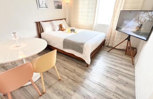 Nonhyeon-dong Apartment | In the heart of Gangnam, 언주역, 신논현역, 성수, COEX,이태원