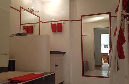 Sablet Apartment | In the heart of wine and festival Provence