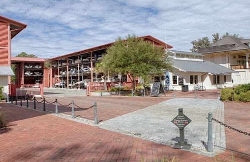 Palmetto Bluff Cottage | In the middle of Wilson Village of Palmetto Bluff, Center of Palmetto Bluff!!