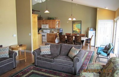 South Haven Condo | In The Midst Of It All!