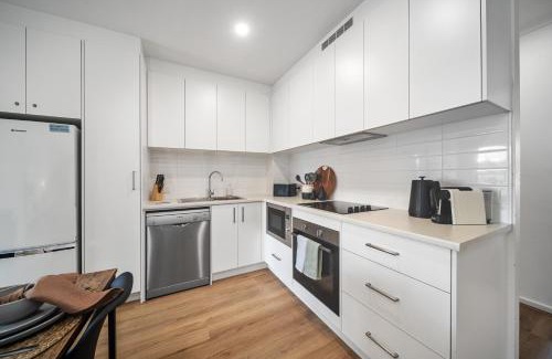 North Adelaide Apartment | In The Midst on Melbourne