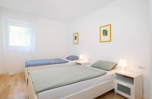 Vinjerac Apartment | In the tranquil coastal village of Vinjerac, this comfortable vacation apartment with a view of the