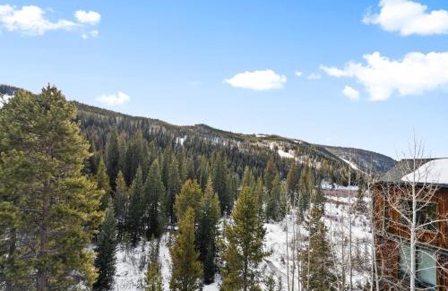 River Run Villa | Inas Way Townhomes Unit C by Summit County Mountain Retreats
