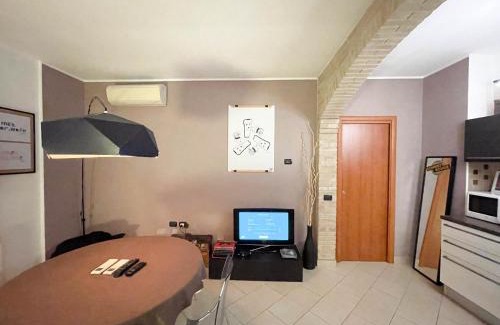 Caronno Pertusella Apartment | InCorteDaFabio Design flat with Bikes