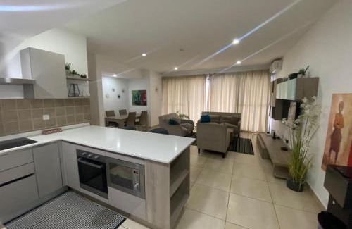 Accra Apartment | Incredible 2 Bedroom Space Available