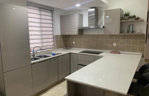 Accra Apartment | Incredible 2 Bedroom Space Available