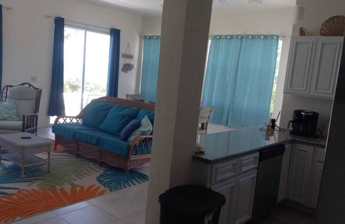 Green Turtle Cay Villa | Incredible 4 bedroom Villa-OCEAN FRONT with a dock! JULY AVAILABILITY!