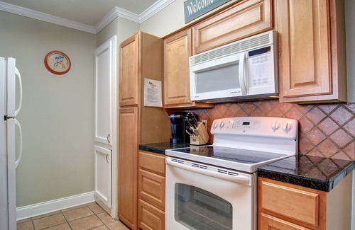 Port Aransas Condo | Incredible Gulf Views Heated Pool Boardwalk to the beach