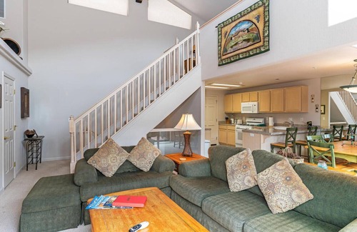 Incline Village Condo | Incredible Lake Tahoe Views, 2 Master Suites, 2.5 Bathrooms, and a Loft, High Speed Internet