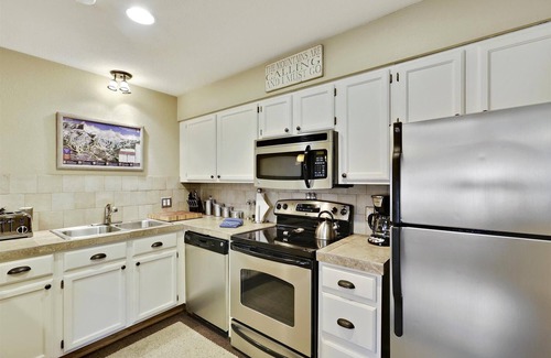 Historic District Condo | Incredible location and pet friendly