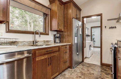 Woodland Park House | Incredible Mountain Home, Pikes Peak View, 21 acres!