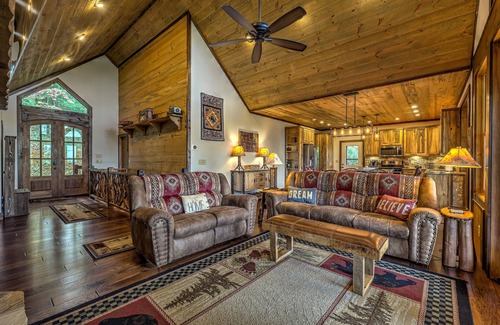 Blue Ridge Cabin | Incredible mountain view - amazing property -hot tub -game room - great location