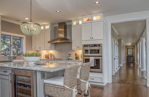 Seabrook Island House | Incredible Oceanfront Home-Sleeps 8! Huge Deck! Beach Access! Amenity Cards!