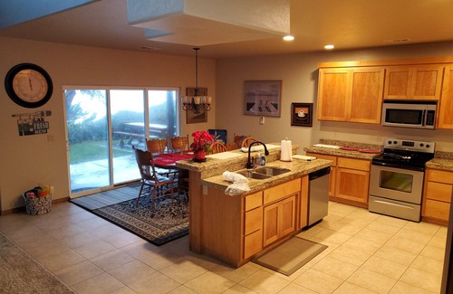 Smith River House | Incredible Ocean Front View and Access (NOT FOR Fishing)