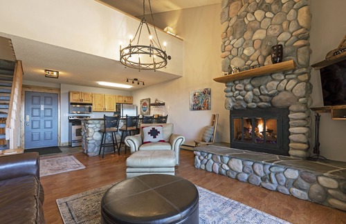 Whitefish Condo | Incredible views and even better ski access! Newly remodeled ski condo