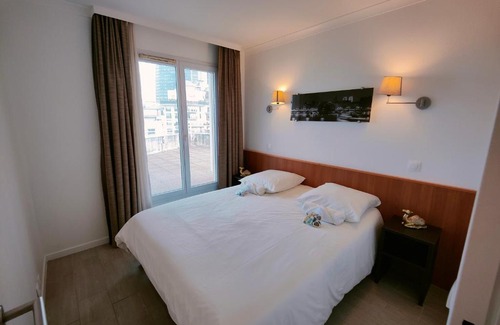 Faubourg de l'Arche Apartment | Incroyable T2 La Défense - Parking gratuit