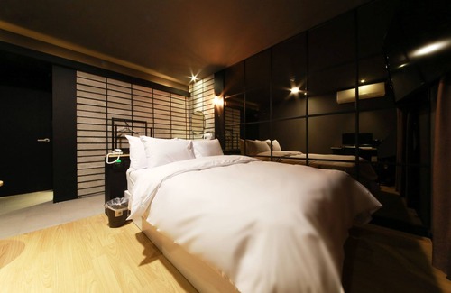 Anyang Hotel | Indeokwon Wol