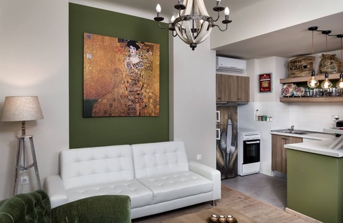 Athens City Centre Apartment | Indepedent Apartment in the heart of Plaka