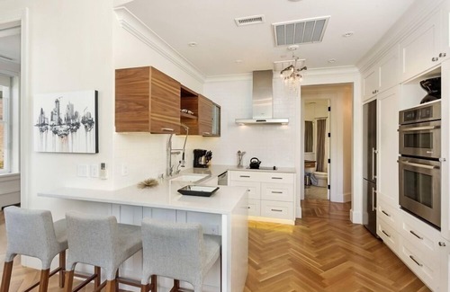 Aspen Hotel | Independence Square 203 | Stunning Suite w/Great Views of Downtown Aspen