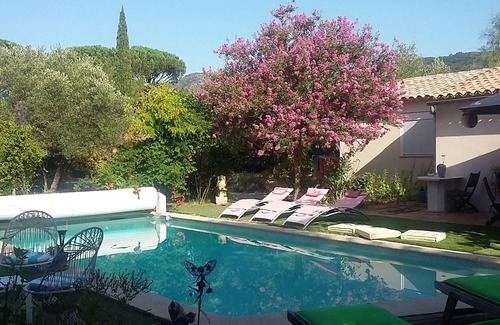 La Mole House | Independent apartment in detached house Gulf of Saint Tropez