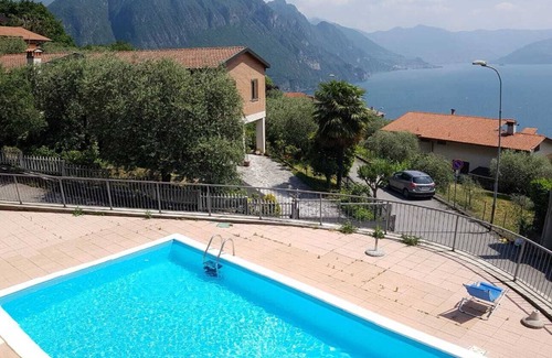 Riva di Solto House | Independent house with amazing lake view and swimming pool
