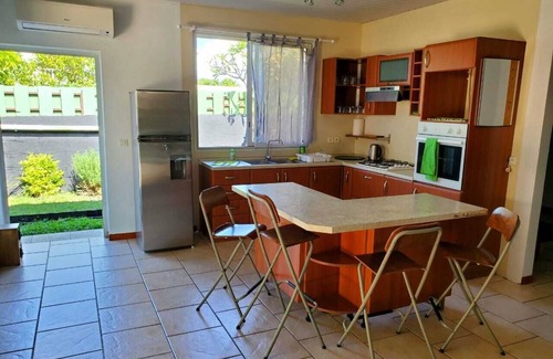 Punaauia Condo | Independent loft near Musée des Îles